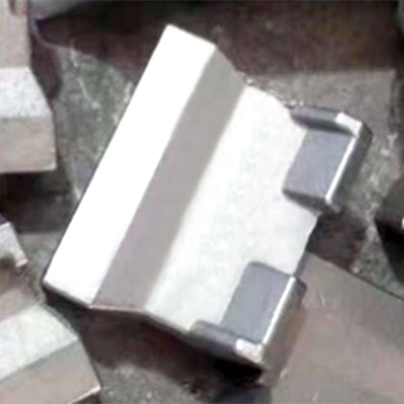 Distanțiere de turnare de precizie paralelă